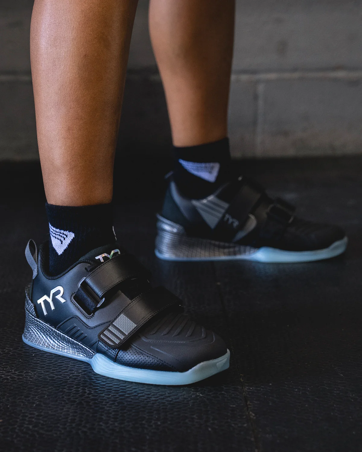 Men's L-2 Lifter - Carbon Black - Image 10