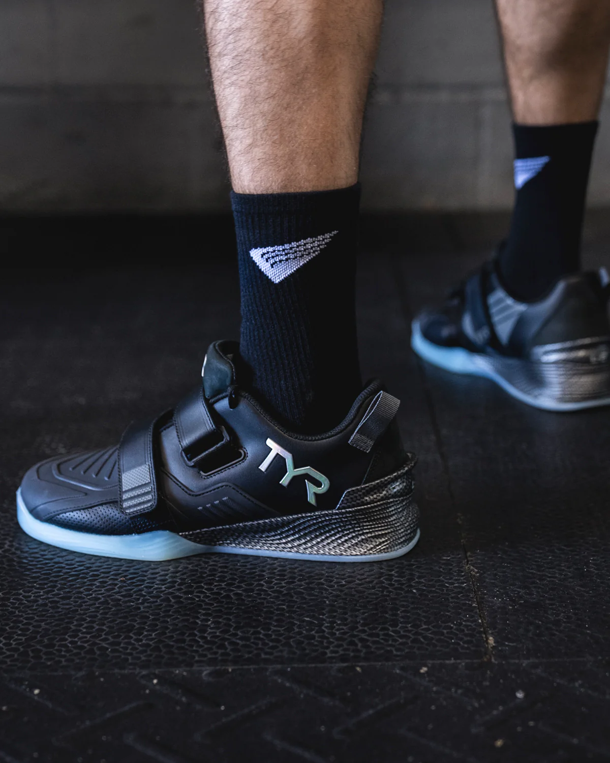 Men's L-2 Lifter - Carbon Black - Image 9