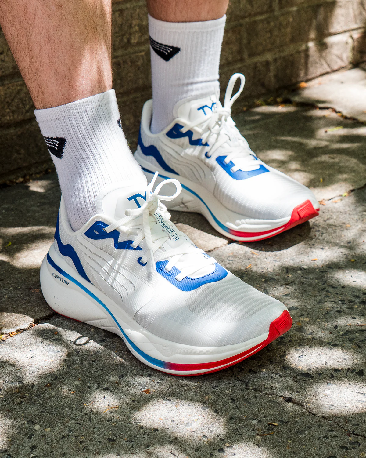 Men's Maverick-V1 Runner - Rocket - Image 9