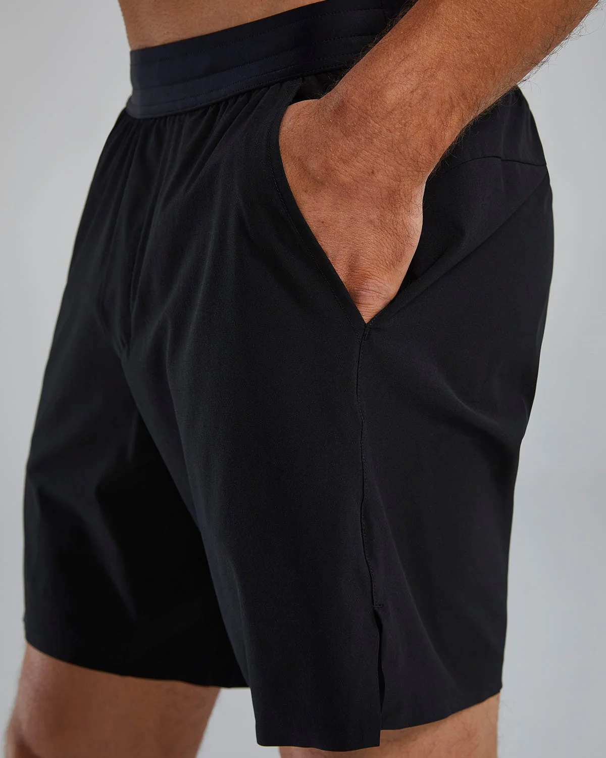 Hydrosphere™ Men's Lined 7" Unbroken Shorts - Solid - Image 6