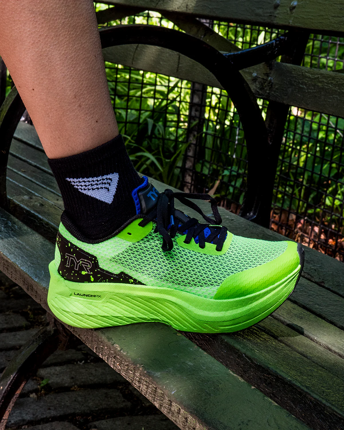 Women's Valkyrie Speedworks Runner - Image 9